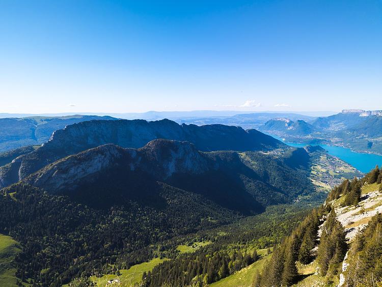Vista sul lago di Annecy dalla Pointe de Banc Plat