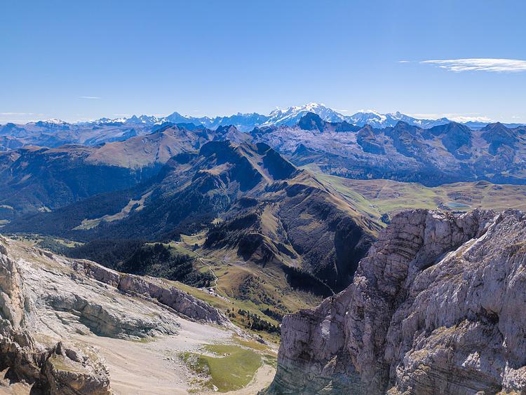 Vista sul Monte Bianco dalla punta di Jallouvre