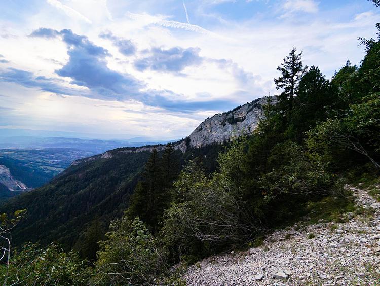 Le belvédère de la Pierre Taillée - Usillon