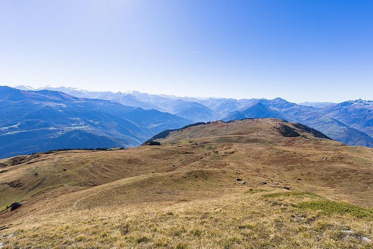 Vue sur le sud (Écrins) depuis le Quermoz