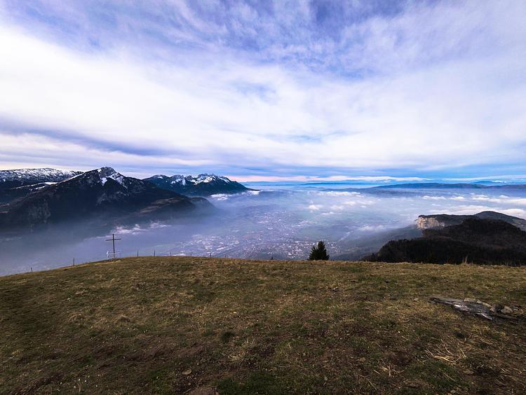 Vue du sommet du Mole vers Bonneville