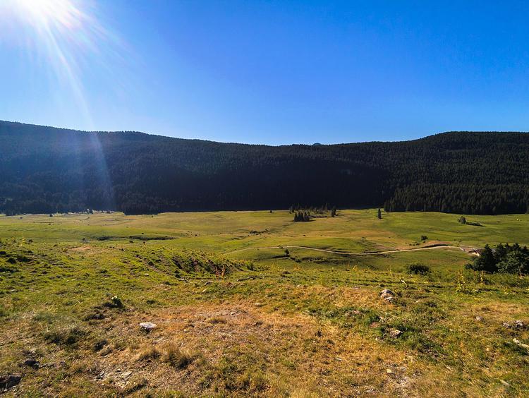 Vue sur la montagne des Frêtes