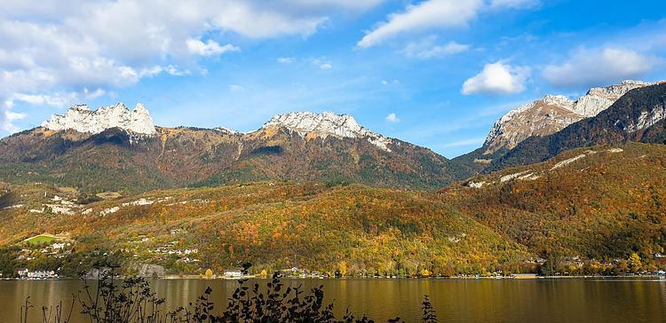 Vue sur la Tournette depuis Duingt