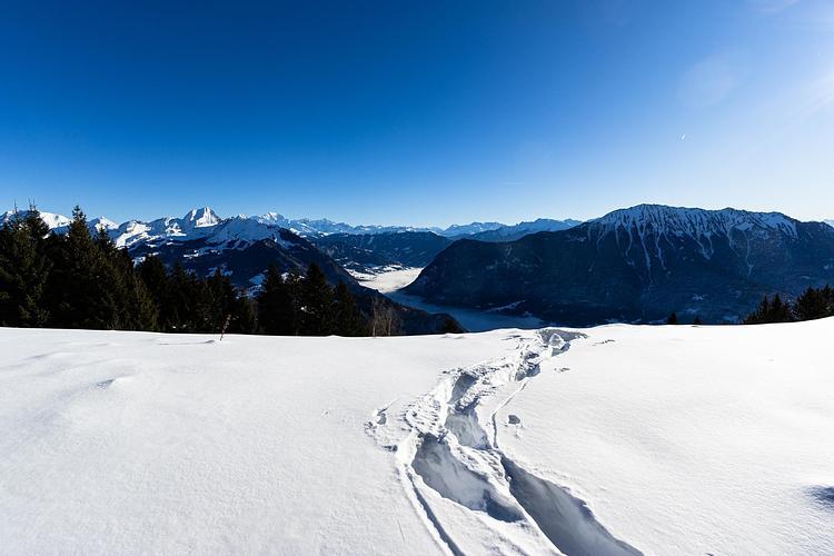 Arpettaz depuis Plan Montmin dans la neige